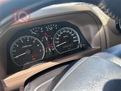 Toyota Land Cruiser 76
